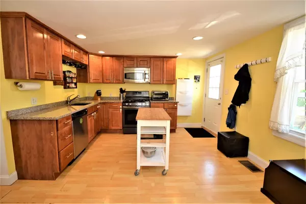 Woburn, MA 01801,41 Richardson St #41