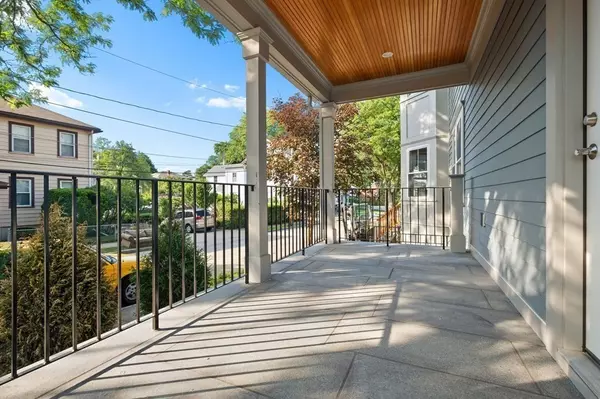 Newton, MA 02458,99-101 Crafts St #101