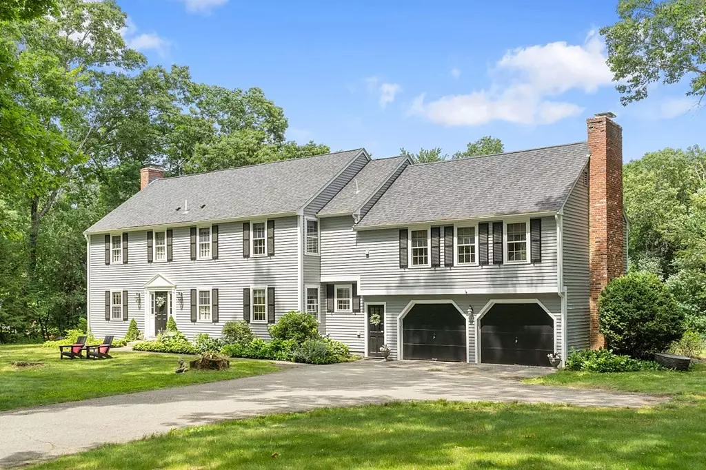 Concord, MA 01742,115 Indian Pipe Lane