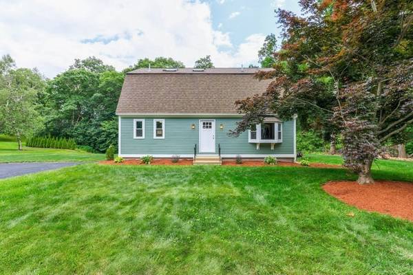 6 Lexington Rd, Northborough, MA 01532