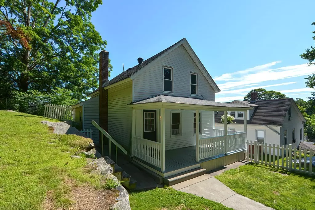 Millbury, MA 01527,62 West Main Street
