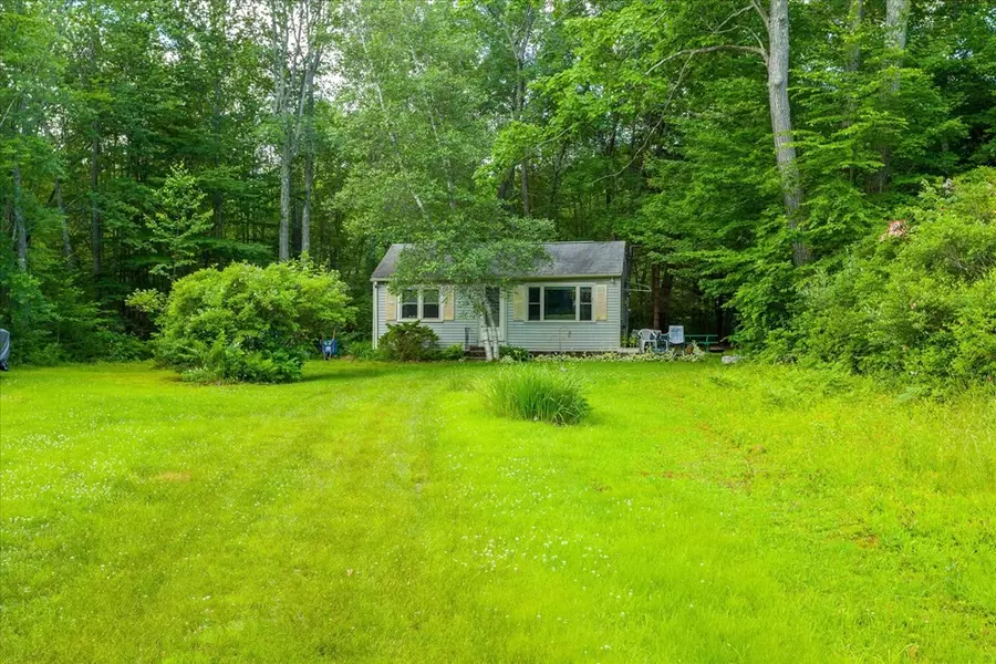 21 Marlboro Drive, Leicester, MA 01524