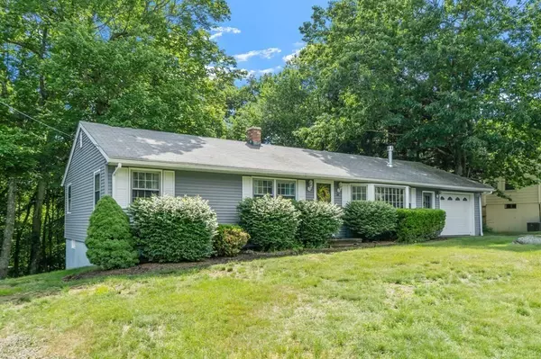 59 Mark Bradford Drive, Holden, MA 01520