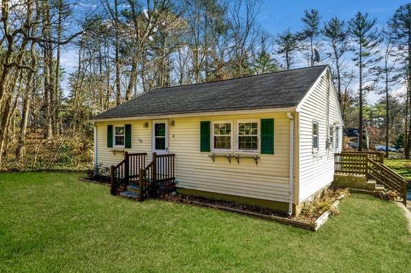 4 Diamond Avenue, Lakeville, MA 02347