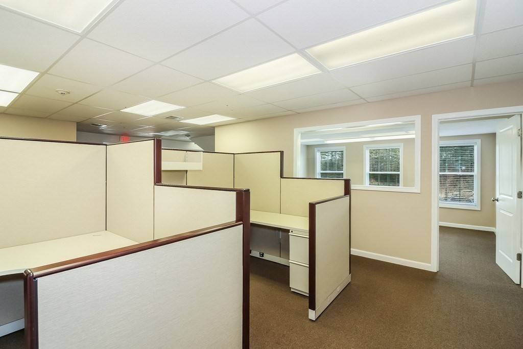 Marshfield, MA 02050,1 Proprietors Dr
