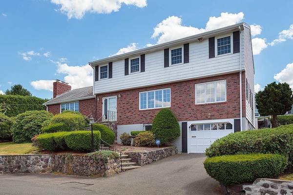 155 Park Ave, Medford, MA 02155