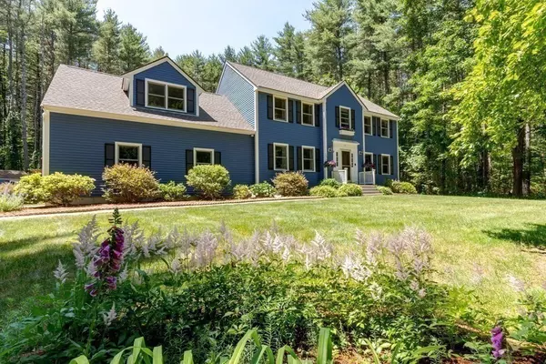 74 Beaver Brook Rd, Littleton, MA 01460