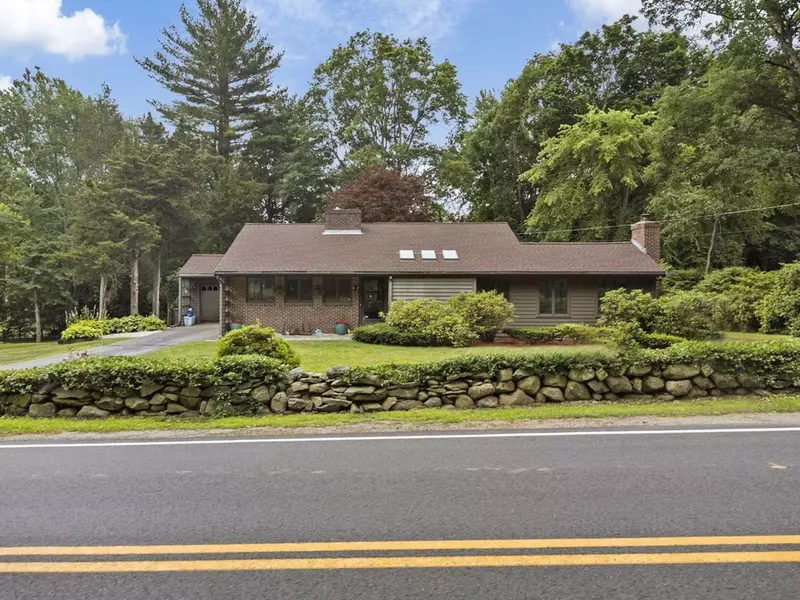 2 Crescent St, West Bridgewater, MA 02379