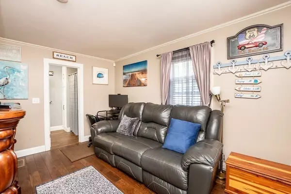 Wareham, MA 02571,17 Graham St