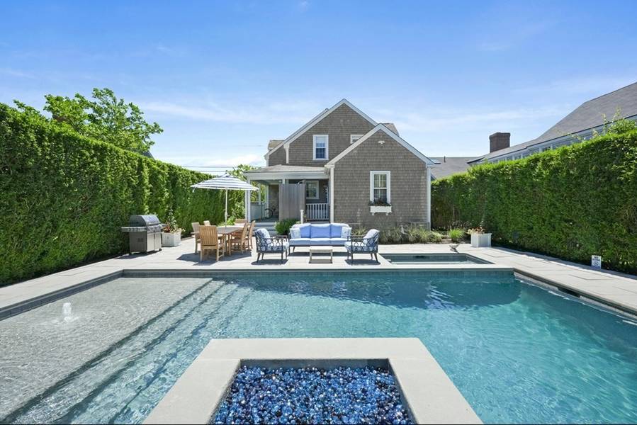 39 Milk Street, Nantucket, MA 02554