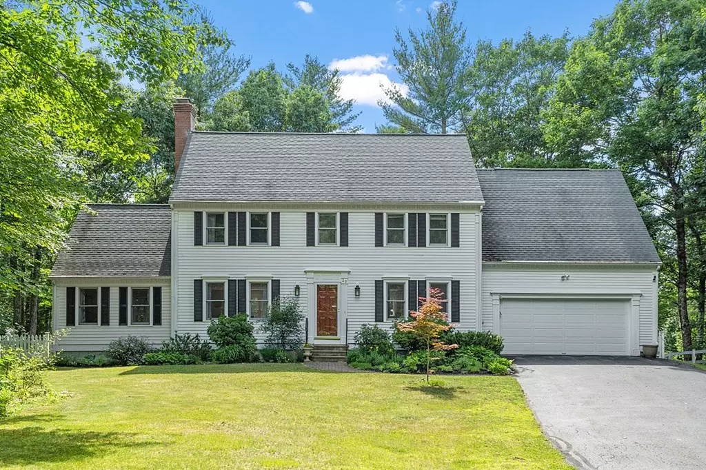Townsend, MA 01469,23 Hillside Dr
