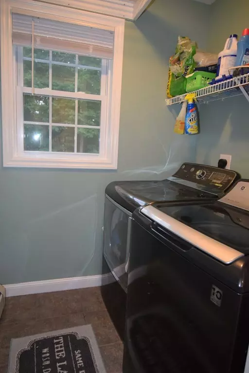 Kingston, NH 03848,8A Kasher Drive