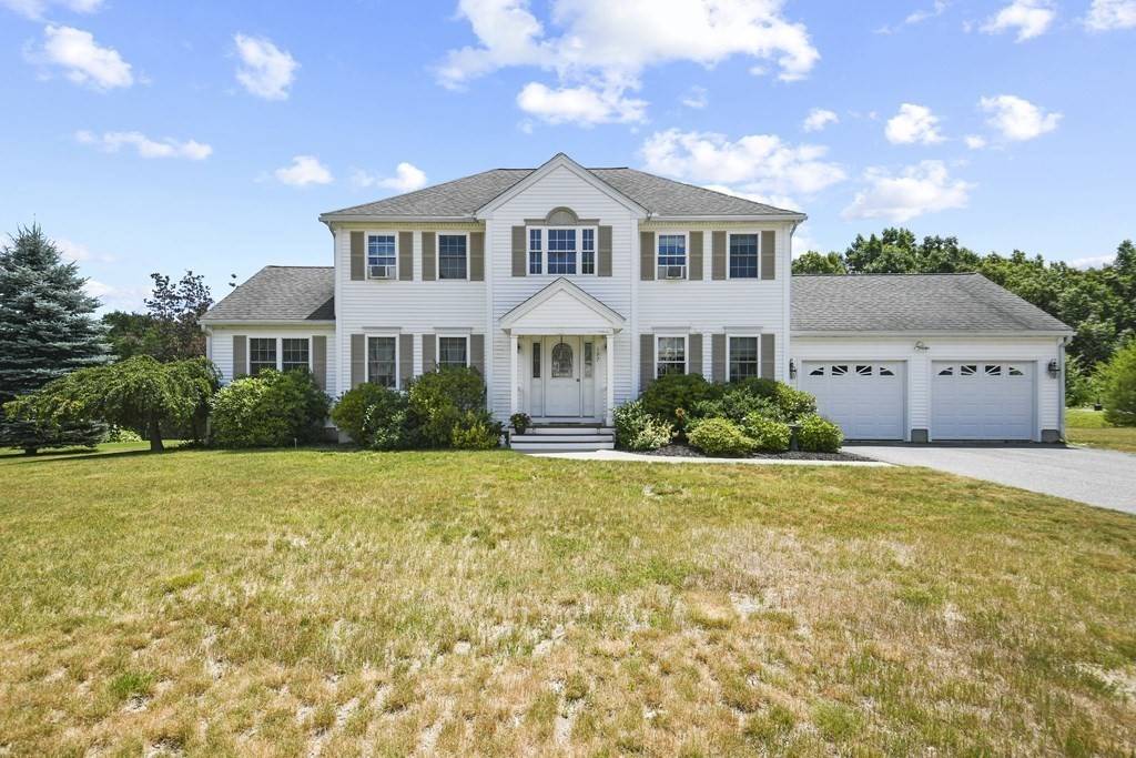197 Tibbett Circle, Fitchburg, MA 01420
