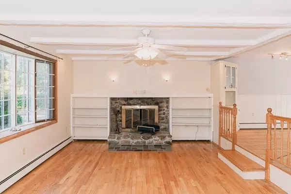 Yarmouth, MA 02673,30 Washington Ave