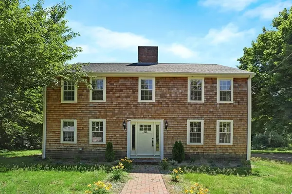 102 Walnut St, Bridgewater, MA 02324