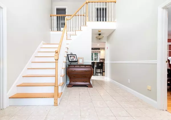 Raynham, MA 02767,18 Ridge Road