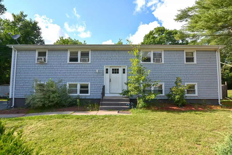 44-48 R Dr, Westport, MA 02790