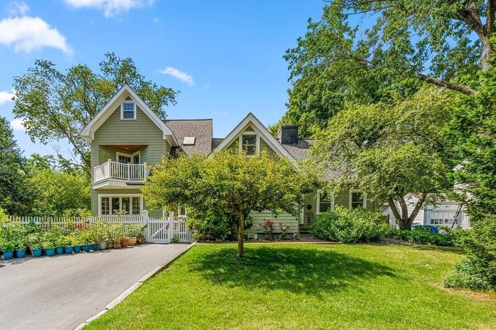 36 Crehore Drive, Newton, MA 02462