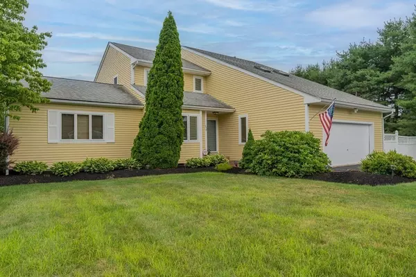20 Hubbard Ln, Bridgewater, MA 02324