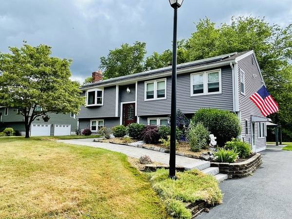 45 Salem St, Methuen, MA 01844