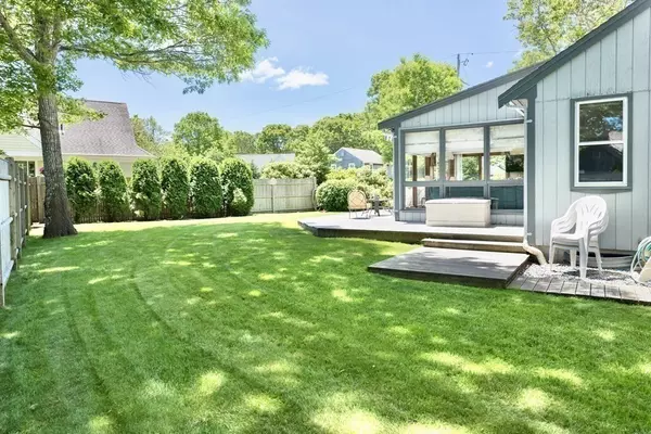 Yarmouth, MA 02664,54 Parkwood Rd