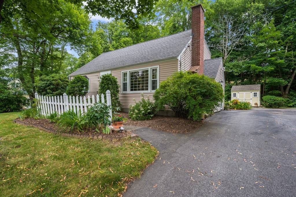 5 Brady Rd, Westborough, MA 01581