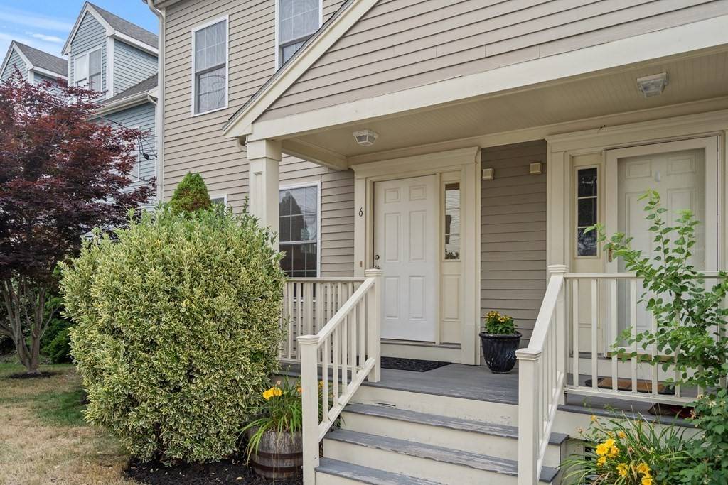 Boston, MA 02136,6 Glenwood Ave #6