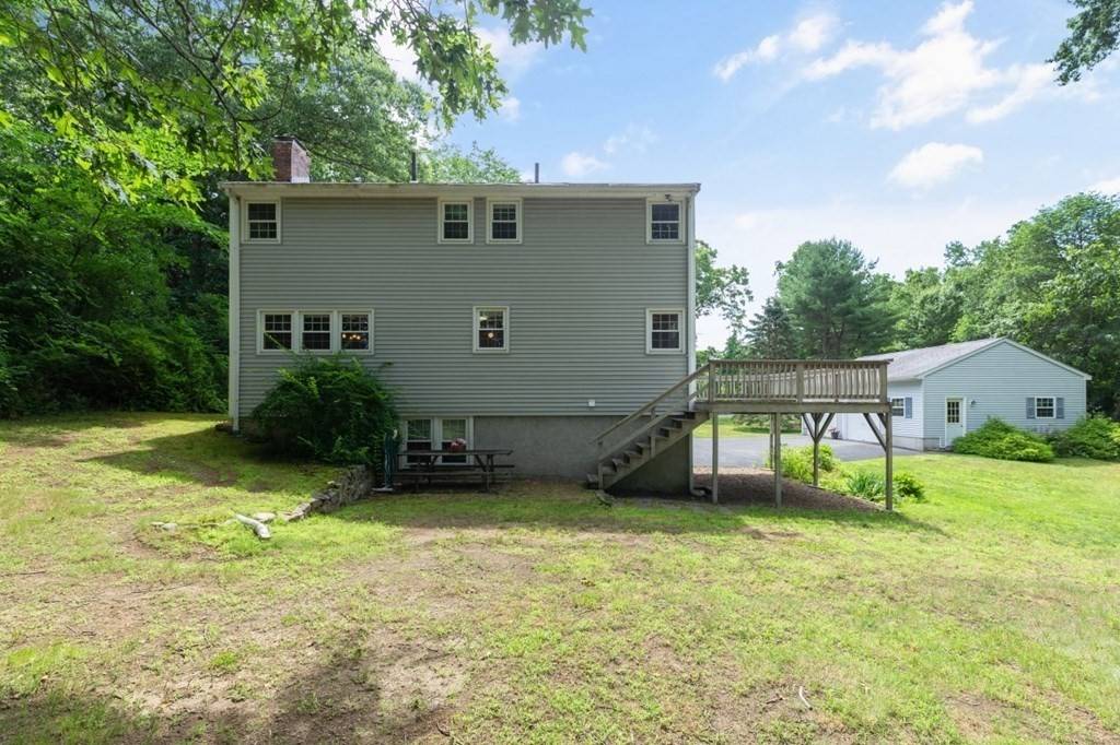 Ashland, MA 01721,233 Cedar St