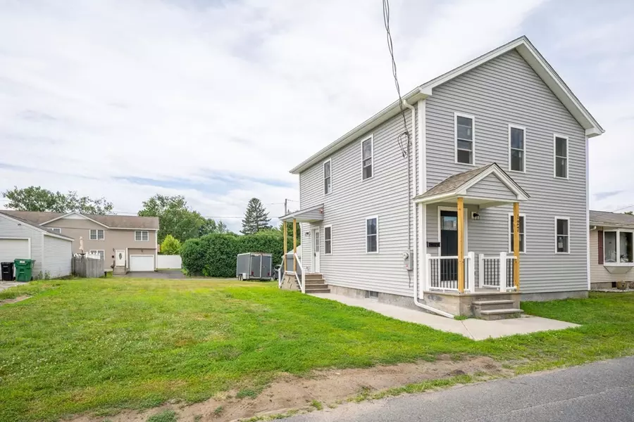 127 Lawndale Street, Chicopee, MA 01013