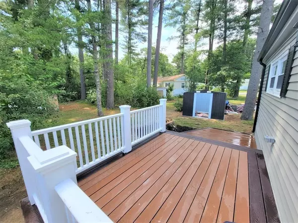 Halifax, MA 02338,6 Rosewood Dr