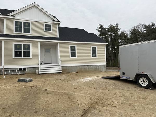 13 Sarahbeth #16, Rochester, MA 02770