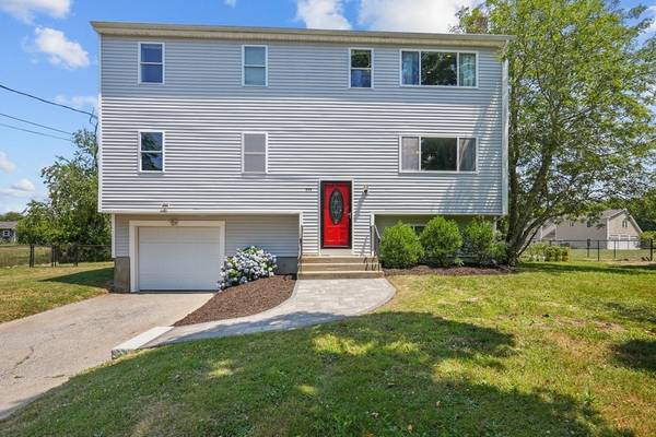 692 Sodom Road, Westport, MA 02790