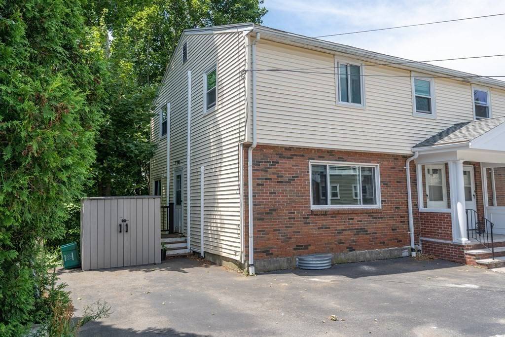 22 Fairview Ave #22, Watertown, MA 02472