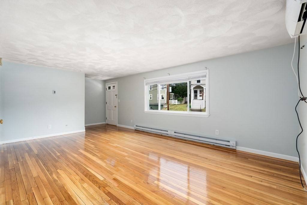 Watertown, MA 02472,22 Fairview Ave #22