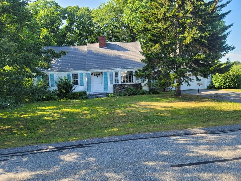 3 Leone Ave, Millbury, MA 01527