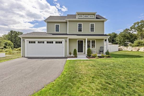 9 Souza Ave, Foxboro, MA 02035