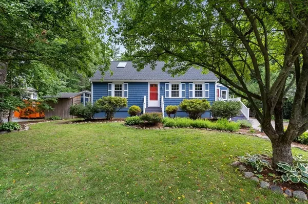 Hamilton, MA 01982,178 Forest St