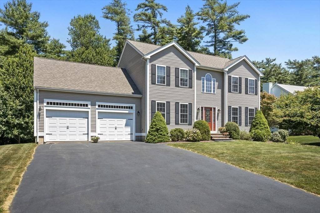 96 Saddleworth Way, Middleboro, MA 02346