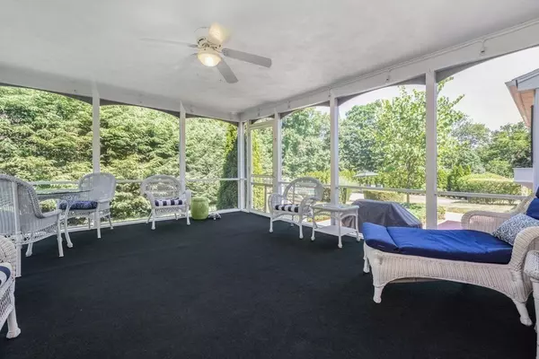 Westborough, MA 01581,4 Crownridge Rd