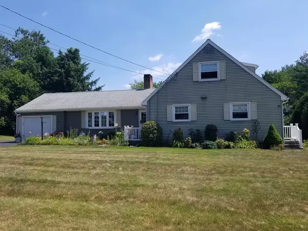 8 Crescent Terrace, Ware, MA 01082