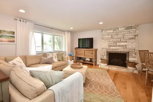 Wareham, MA 02571,25 Agawam Beach Rd