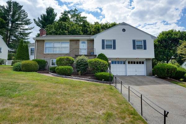 12 Albamont Rd, Winchester, MA 01890