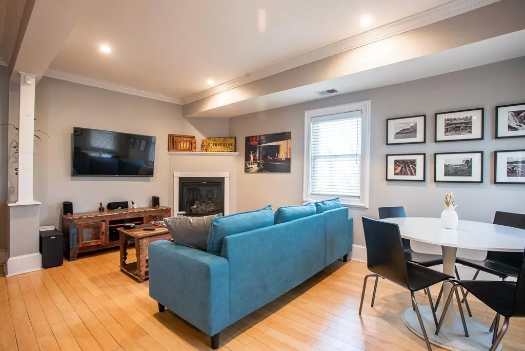 Boston, MA 02122,26 Beach St #2