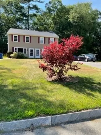 33 Old Forge Rd #33, Bridgewater, MA 02324