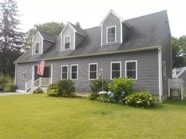 29 Cortland Rd, Hampstead, NH 03826