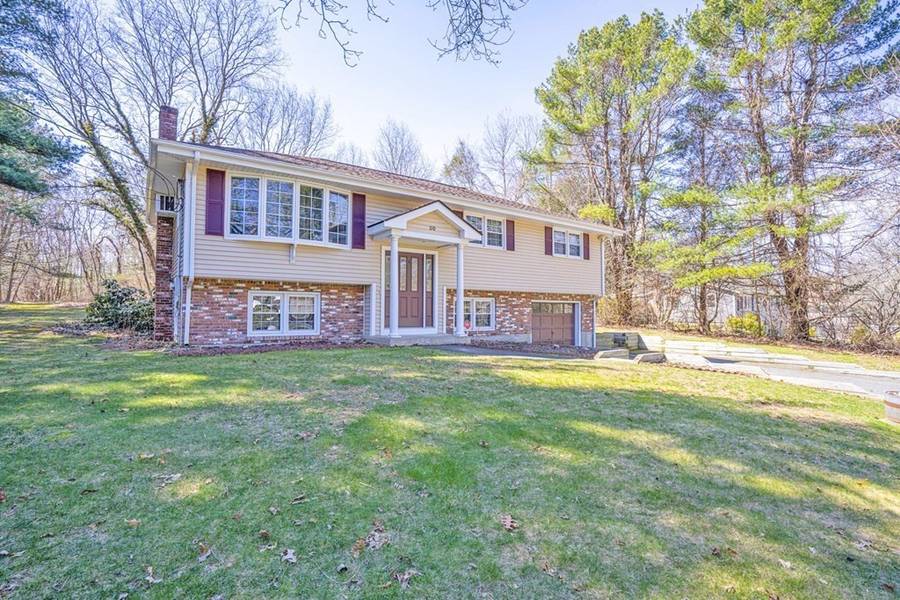 30 Jerome St, Berkley, MA 02779