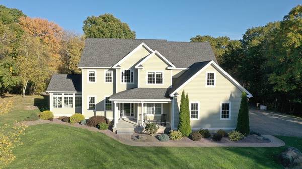 225 Pierce Rd, West Brookfield, MA 01585