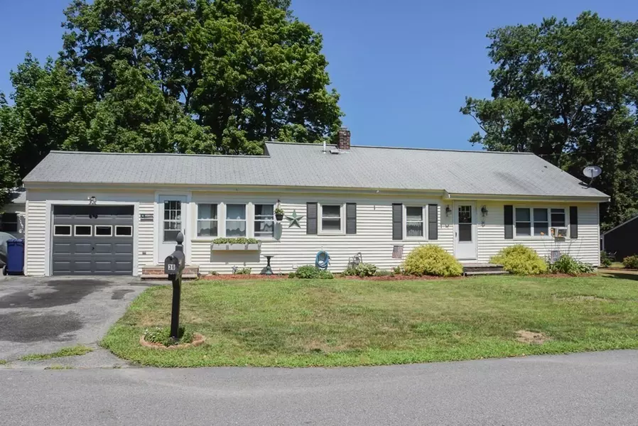 36 Maille Ave, Dracut, MA 01826