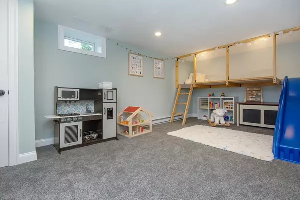 Sutton, MA 01590,351 Boston Road