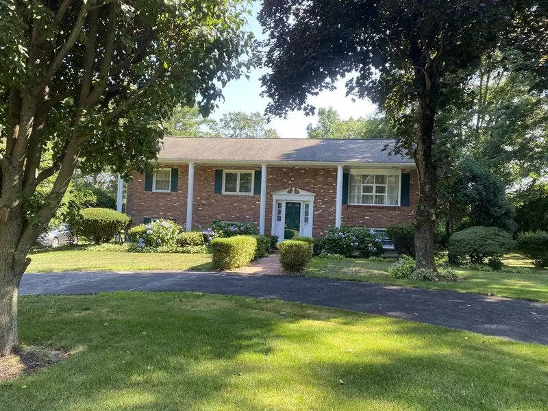 645 Judson, Raynham, MA 02767